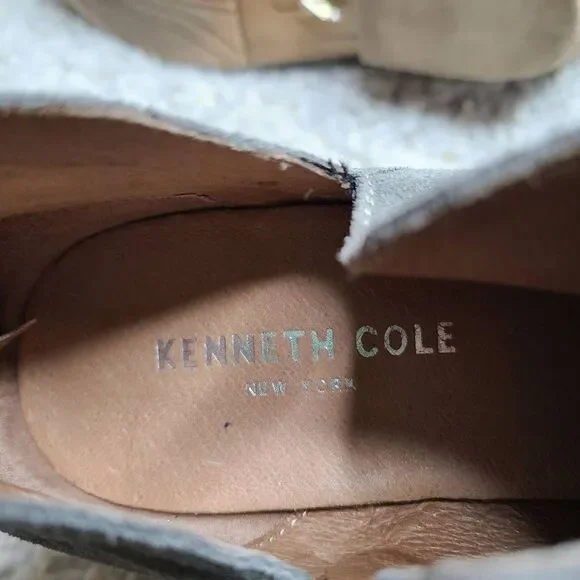 Kenneth Cole New York Gray Suede Leather Ankle Booties sz 7 - Picture 7 of 7